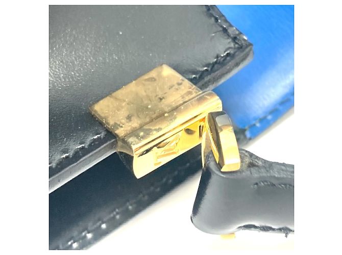 Borsa a mano/spalla Free Run M52415 in Epi Louis Vuitton Nero - vista 9