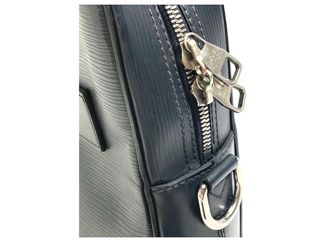 Bolso de documento de cuero Epi Louis Vuitton Azul Azul marino - vista 10