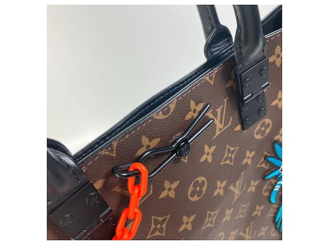 Borsa Sac Plat 2-Way LV Friends Monogramma Louis Vuitton Marrone - vista 12