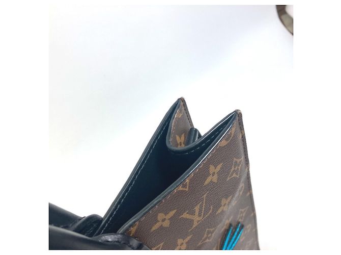Borsa Sac Plat 2-Way LV Friends Monogramma Louis Vuitton Marrone - vista 13