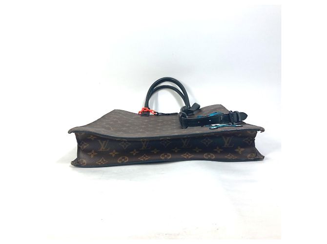 Borsa Sac Plat 2-Way LV Friends Monogramma Louis Vuitton Marrone - vista 5