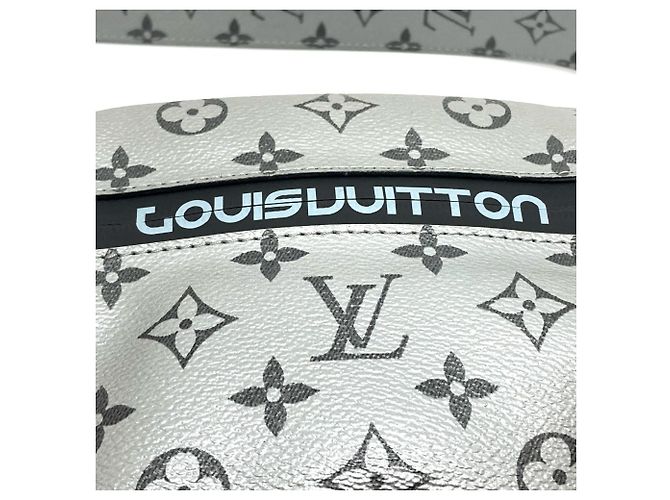 Borsa a Spalla Louis Vuitton Monogram Reflect PM Argento - vista 9