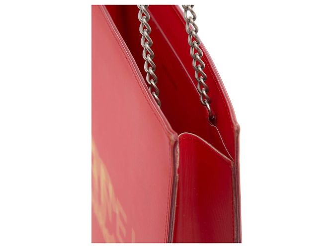 Borsa a spalla olografica CC in vinile rosso Chanel - vista 11