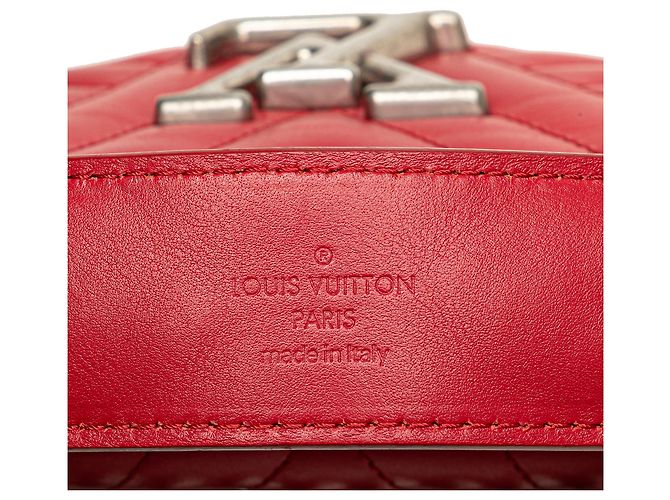 Borsa a catena New Wave rossa PM Louis Vuitton Rosso - vista 9