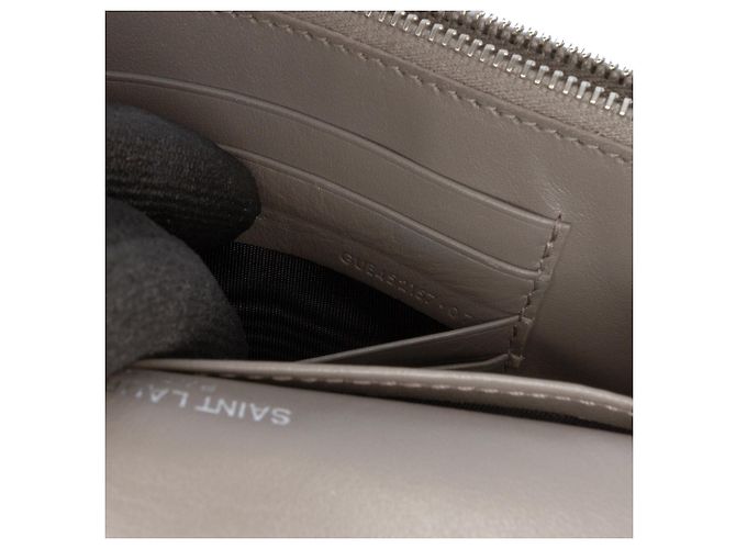 Cartera de cadena Monogram Sunset en cuero gris con estampado de cocodrilo Saint Laurent - vista 6