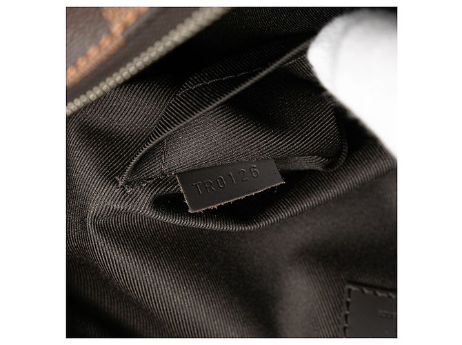 Louis Vuitton Braun Damier Ebene Jake PM - Ansicht 6