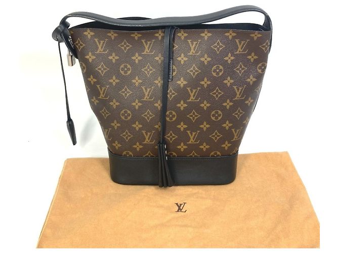 Borsa a spalla a forma di secchio Louis Vuitton Monogram Idor NN14GM Marrone Nero Monogramma - vista 17