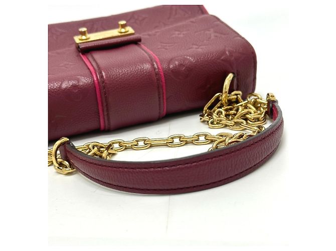 Bolso de cadena Saint-Sulpice PM en Monogram Empreinte Louis Vuitton Roja - vista 11