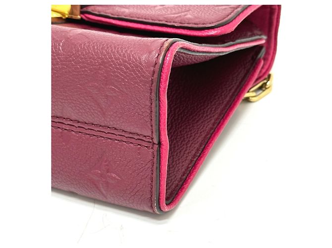 Bolso de cadena Saint-Sulpice PM en Monogram Empreinte Louis Vuitton Roja - vista 7