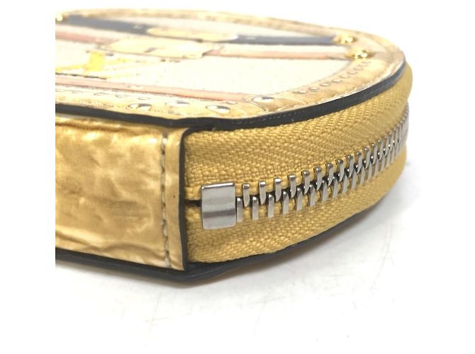 Louis Vuitton Micro Boite Chapeau Wallet with Chain Beige - view 7