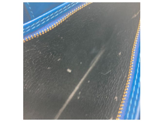 Borsa a spalla Capuchin One-Shoulder in Epi di Louis Vuitton Blu - vista 10