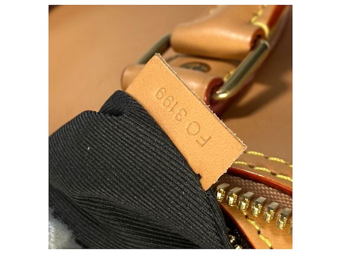 Borsa da viaggio Louis Vuitton Keepall Bandoulière 50 Beige - vista 16