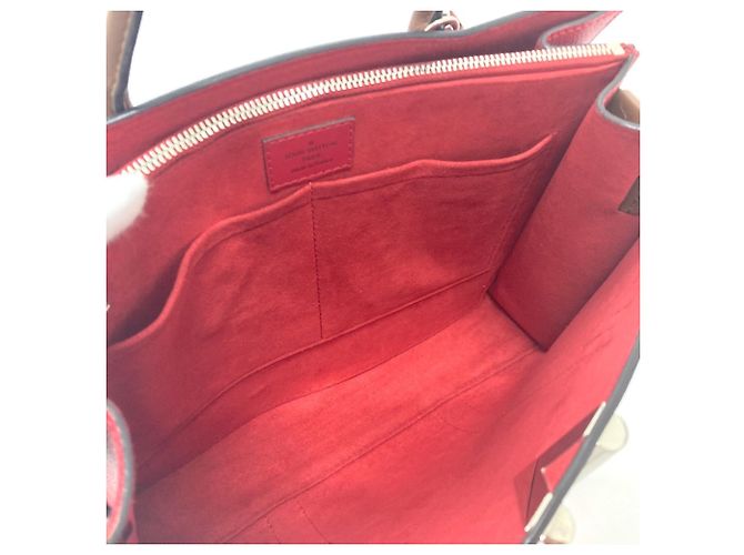 Borsa Very Tote MM 2 in 1 Monogramma Louis Vuitton Rosso - vista 10