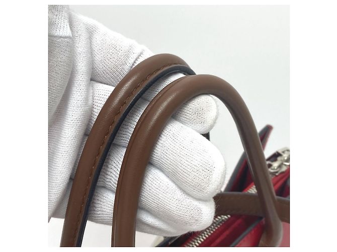 Borsa Very Tote MM 2 in 1 Monogramma Louis Vuitton Rosso - vista 5