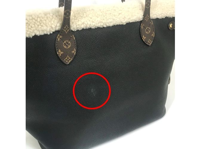 Borsa a Spalla Neverfull MM Monogram Flower di Louis Vuitton Nero Monogramma - vista 10