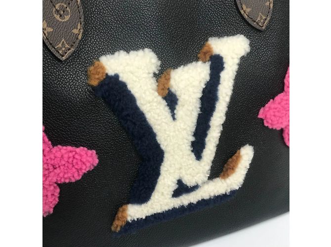 Borsa a Spalla Neverfull MM Monogram Flower di Louis Vuitton Nero Monogramma - vista 12