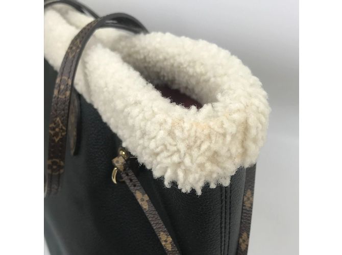 Borsa a Spalla Neverfull MM Monogram Flower di Louis Vuitton Nero Monogramma - vista 9