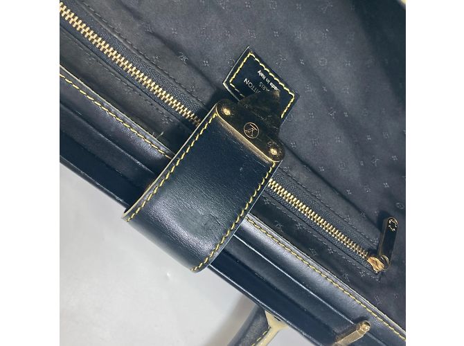 Borsa da medico Louis Vuitton Suhali Angenieux PM Nero - vista 12