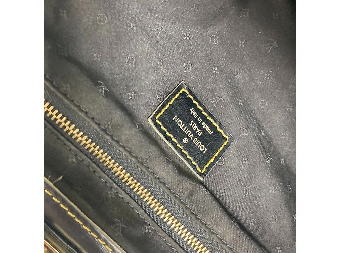 Borsa da medico Louis Vuitton Suhali Angenieux PM Nero - vista 13