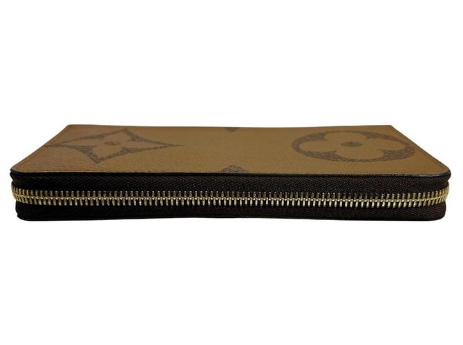 Louis Vuitton Monogram Giant Zippy Geldbörse Braun Monogramm - Ansicht 3
