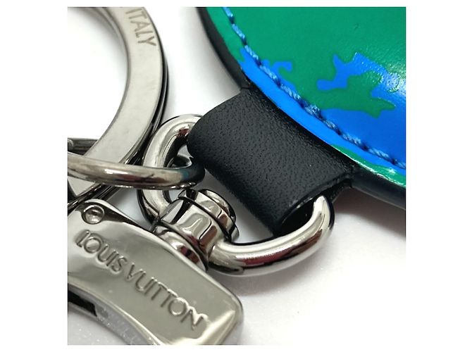 Gepolsterter Charm-Schlüsselanhänger Monogramm Louis Vuitton Braun Blau - Ansicht 9