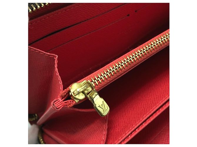 Louis Vuitton Monogram Zippy Wallet - view 10