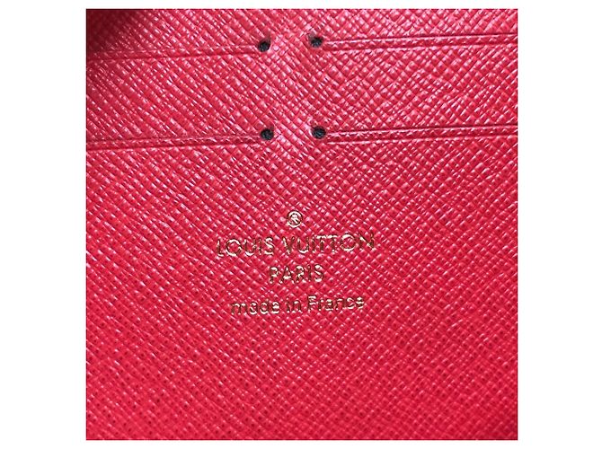 Louis Vuitton Monogram Zippy Wallet - view 14