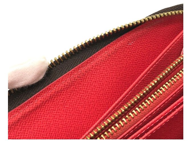 Louis Vuitton Monogram Zippy Wallet - view 15