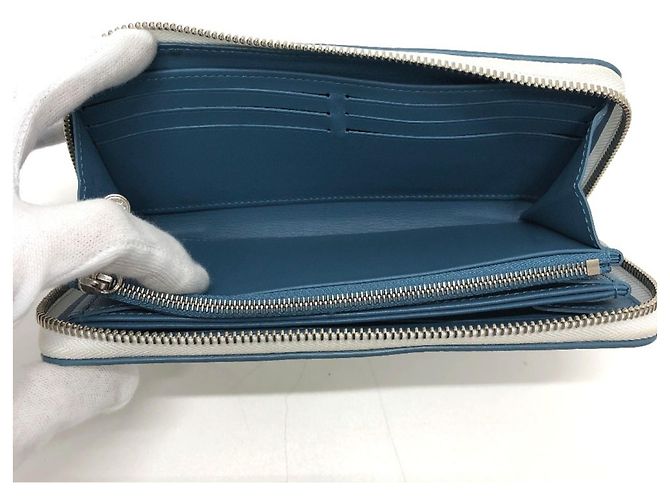 Cartera Zippy Monogram Mahina Louis Vuitton Blanco - vista 10