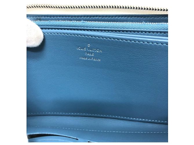 Cartera Zippy Monogram Mahina Louis Vuitton Blanco - vista 15