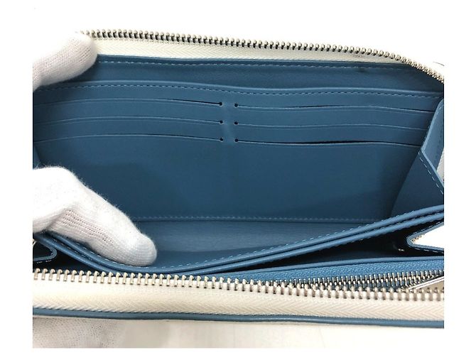 Cartera Zippy Monogram Mahina Louis Vuitton Blanco - vista 17