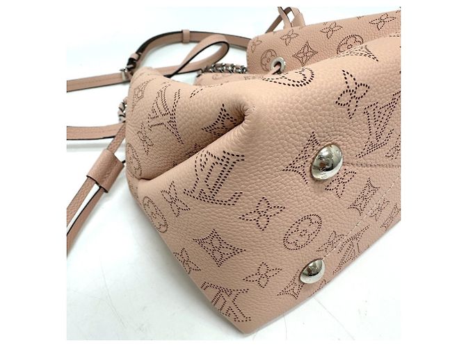 Sac à épaule 2-en-1 Mahina Bella de Louis Vuitton Rose - vue 5