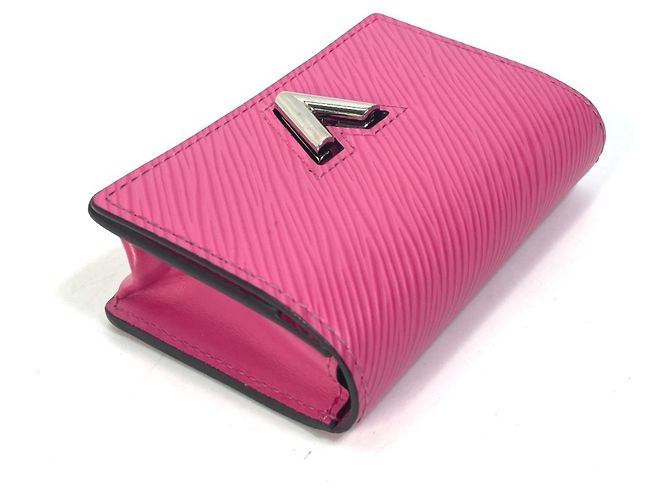 Louis Vuitton Epi Leather Card Case Pink - view 3