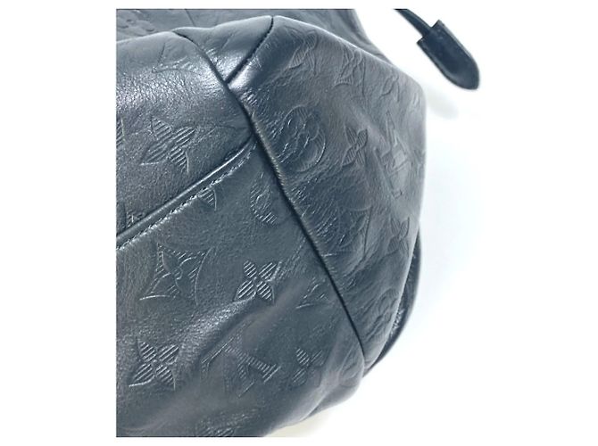 Zaino Discovery Monogram Shadow Louis Vuitton Nero - vista 10