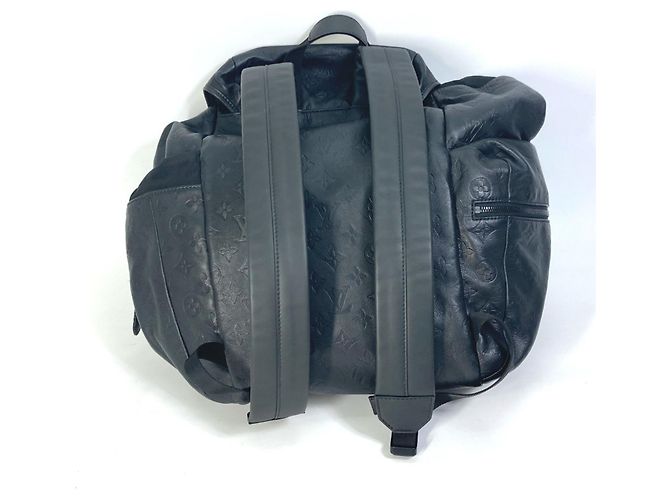 Zaino Discovery Monogram Shadow Louis Vuitton Nero - vista 2
