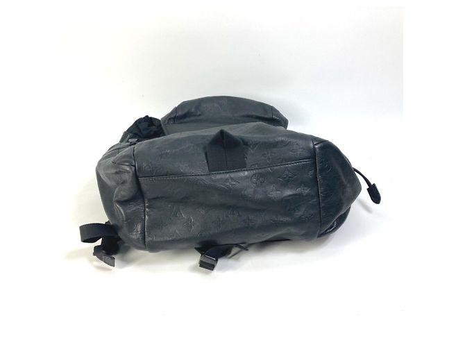 Zaino Discovery Monogram Shadow Louis Vuitton Nero - vista 9