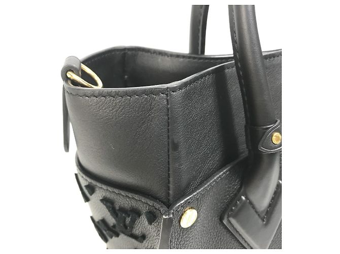Louis Vuitton Monogram Tuftage On My Side MM Tote Bag Schwarz - Ansicht 9