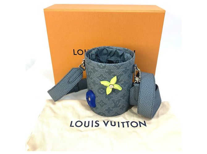 Borsa a spalla in magnesite Taurillon Louis Vuitton Marrone - vista 17
