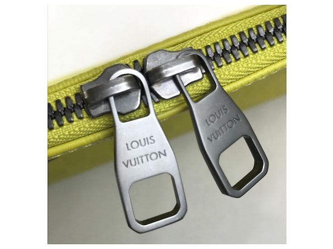 Borsa a Spalla Damier Infini Louis Vuitton Giallo Verde chiaro - vista 7