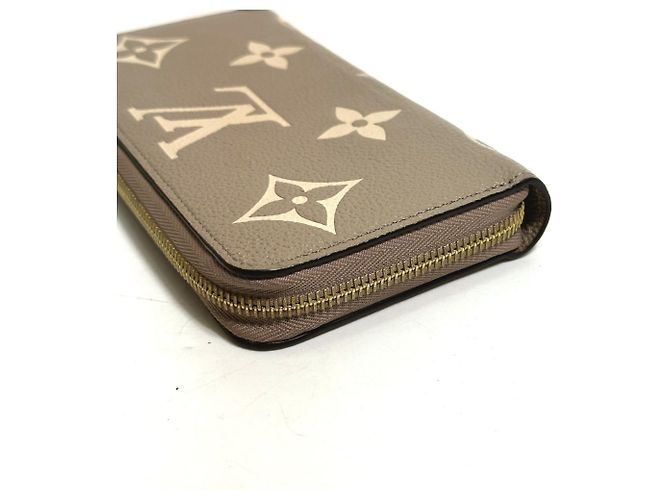 Cartera Larga Monogram Empreinte Louis Vuitton Beige Gris - vista 4