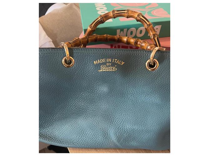 Borsa a spalla Gucci Bamboo grande in pelle blu - vista 2
