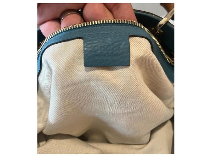 Borsa a spalla Gucci Bamboo grande in pelle blu - vista 5