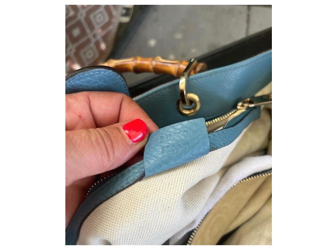 Borsa a spalla Gucci Bamboo grande in pelle blu - vista 7
