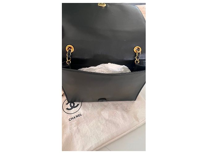 Borsa fotocamera Chanel nera in pelle d'agnello Nero - vista 16