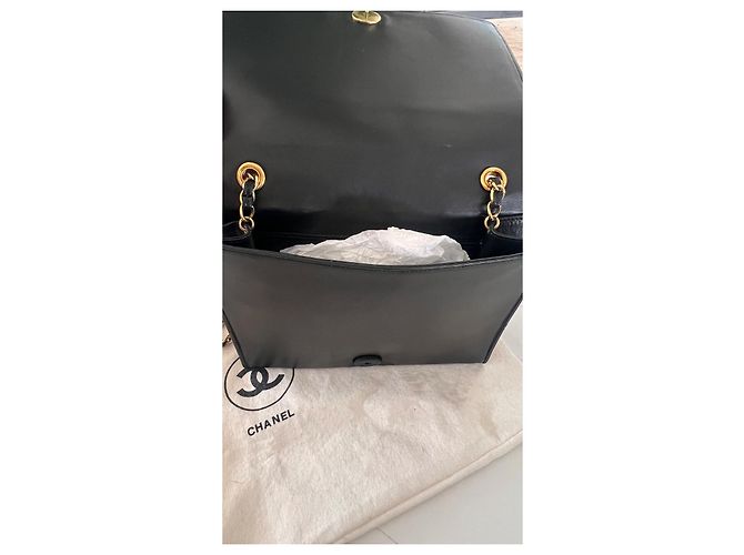 Borsa fotocamera Chanel nera in pelle d'agnello Nero - vista 6