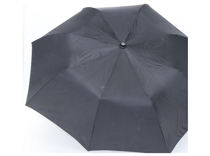 Ombrello pieghevole CHANEL & custodia per ombrello in nylon nero CC Auth 132558 - vista 4