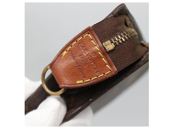 LOUIS VUITTON Monogram Bucket PM Accessory Pouch LV Auth 136375 - view 8