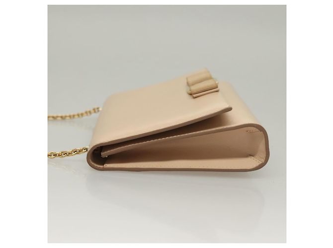 Borsa a Spalla Chain Vala in Pelle Beige Oro Auth 133406 di Salvatore Ferragamo - vista 5