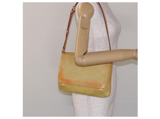 LOUIS VUITTON Borsa Thompson Street Monogram Vernis Beige M91301 LV Auth 137030 - vista 23