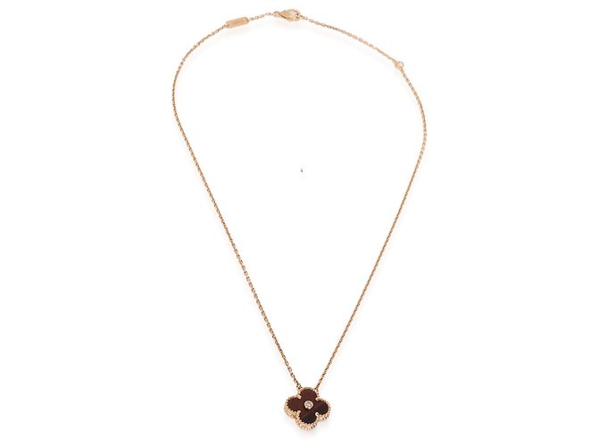 Pendente Vintage Alhambra Edizione Limitata 2017 in Oro Rosa e Diamanti di Van Cleef & Arpels - vista 2